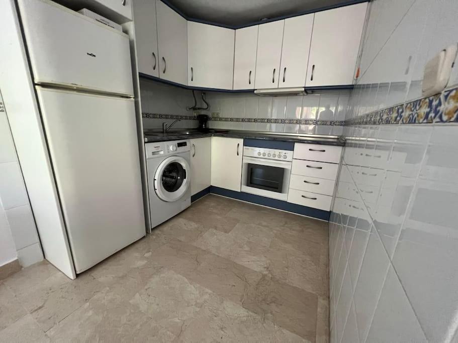Acogedor Apartamento En Playa De Los Boliches Fuengirola Esterno foto